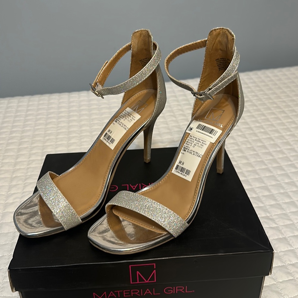 MATERIAL GIRL SILVER DRESS SHOE